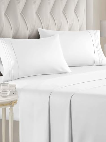 Queen Size 4 Piece Sheet Set – Comfy Breathable & Cooling Sheets – Hotel Luxury Bed Sheets for Women & Men – Deep Pockets, Easy-Fit, Extra Soft & Wrinkle Free Sheets – White Oeko-Tex Bed Sheet Set