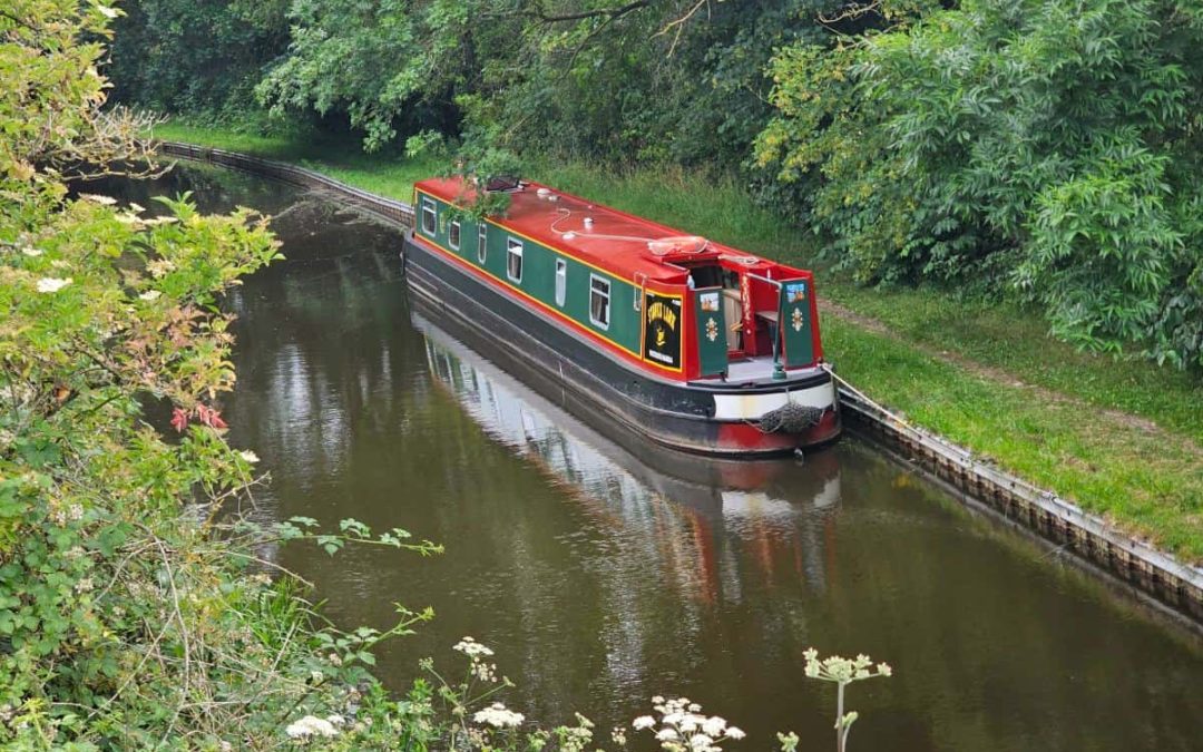 Review: Starks Lark, Llangollen Canal, UK